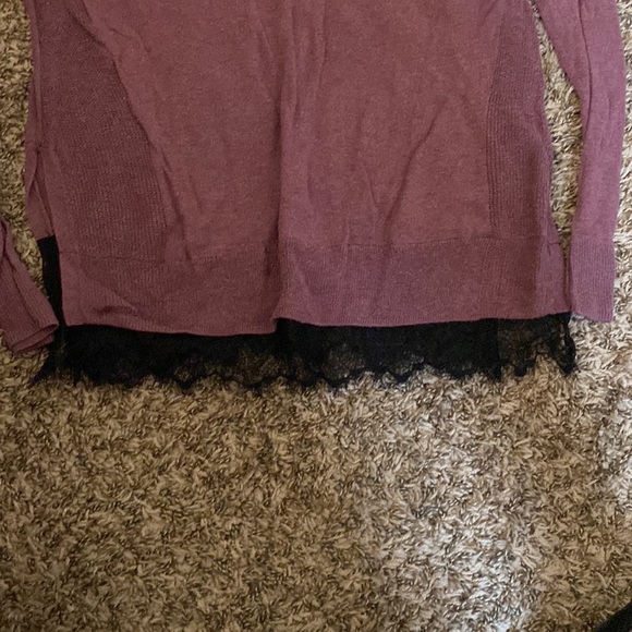 Mossimo Sweater - Picture 2 of 3